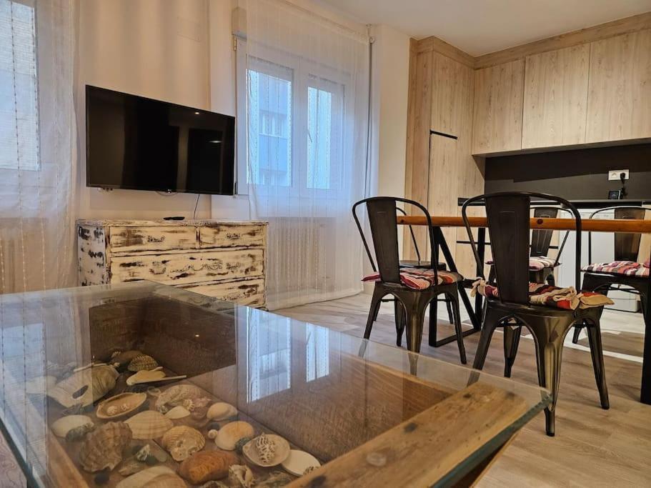 1A108 Amplio Y Moderno Apartamento 기욘 외부 사진