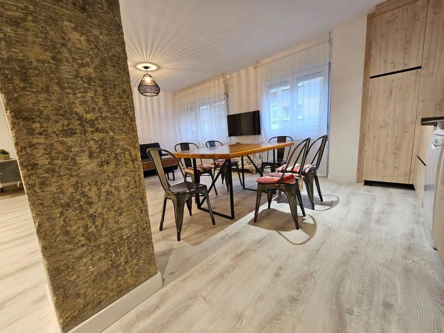 1A108 Amplio Y Moderno Apartamento 기욘 외부 사진