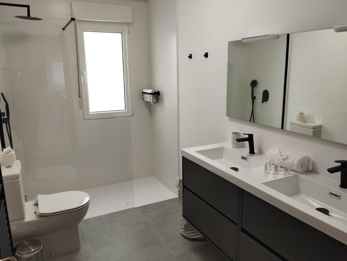 1A108 Amplio Y Moderno Apartamento 기욘 외부 사진