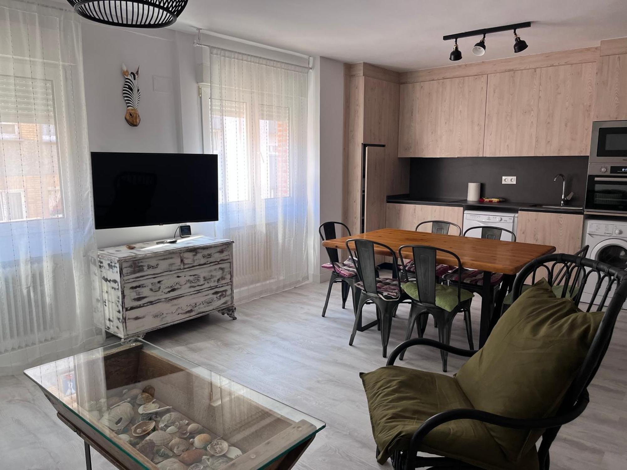 1A108 Amplio Y Moderno Apartamento 기욘 외부 사진